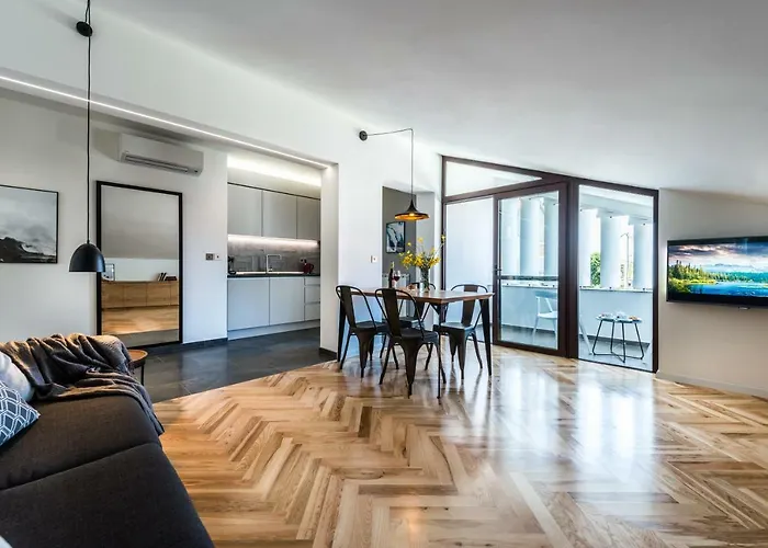 The Park דירה זאדאר